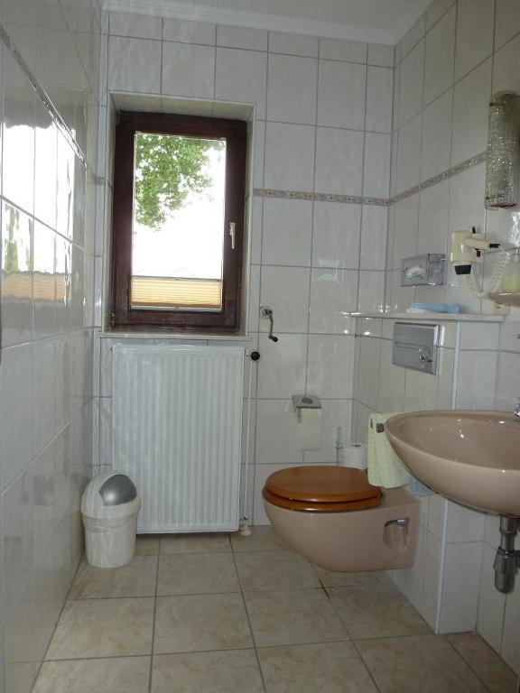 Hotel Am Torfteich 바트즈위스케나흔 객실 사진